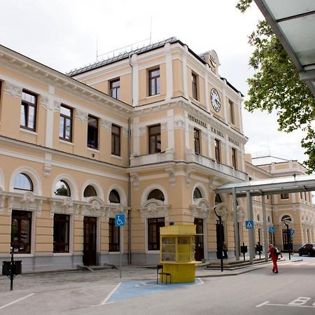 Hostel Central Station Plovdiv Exteriér fotografie